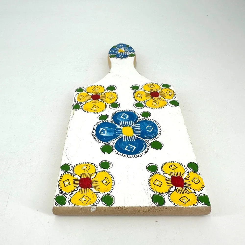 Vintage Hand-Painted‎ Folk Art Wooden Breadboard Cutting Board Kitchen Decor